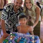 Bývalá hviezda Chelsea a Barcelona Pedro sa dostali do paľby online na rodičovské voľby