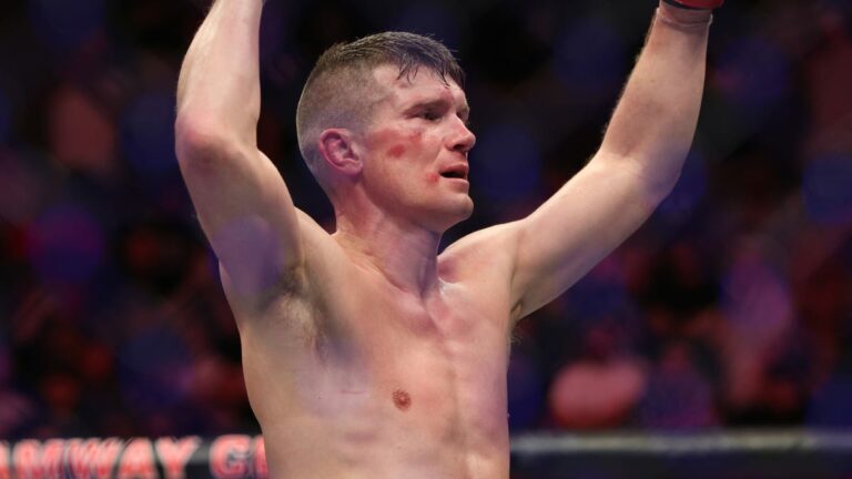 Stephen Thompson Budúcnosť neistý, pretože sa blíži zmluva