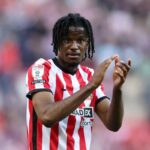 Stuttgart a Real Betis, vzhľadom na Pierre Ekwah zo Saint-étienne