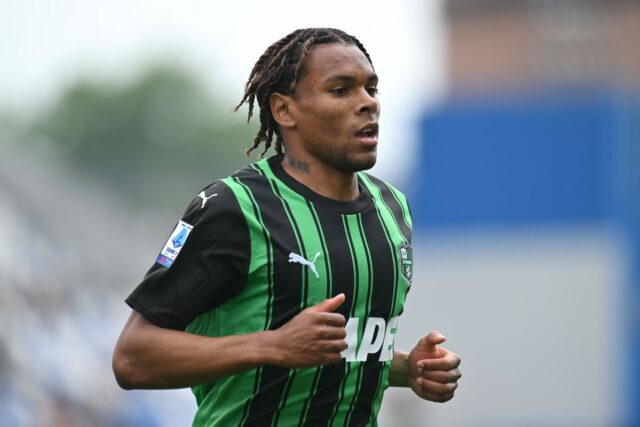 Sunderland v rozhovoroch so Sassuolo na Armand Laurienté

