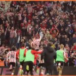Sunderland vstupuje do závodu, aby podpísal obrancu West Ham Nayef Aguerd