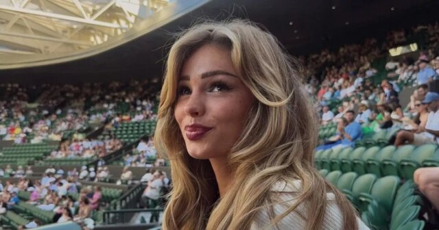 Superbe modèle autrefois lié à Jude Bellingham vole le spectacle avec une tenue audacieuse de Wimbledon
