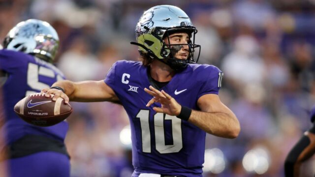 TCU QB Josh Hoover priamo doma v Cowtown

