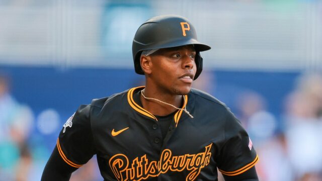 Termín obchodu MLB: Víťaz Gold Glove Ke'bryan Hayes obchodoval z pirátov do Reds

