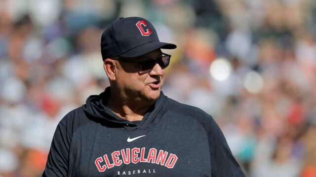 Terry Francona obhajuje zmenu strážcov

