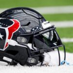 Texans sľubuje obrovský dar komunitám, ktoré sú poškodené povodňami