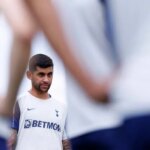 Thomas Frank hodí šokovanie Cristian Romero a pripúšťa, že súhlasí s Danielom Levym