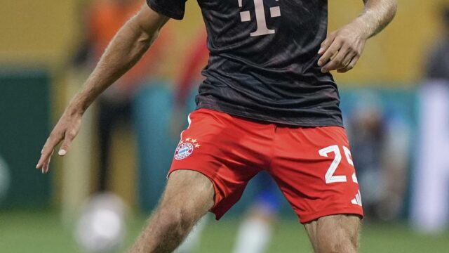 Thomas Muller ponúka Adieu Bayern Mníchov po strate svetového pohára FIFA v PSG

