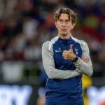 Tlačová konferencia Thomas Frank Live - Tottenham Boss na prekonanie zranenia Arsenalu, Sarra a Solankeho