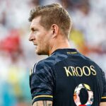 Toni Kroos tvrdí, že „dobre zvažuje zlých“ na rozvíjajúcej sa hviezde Real Madrid
