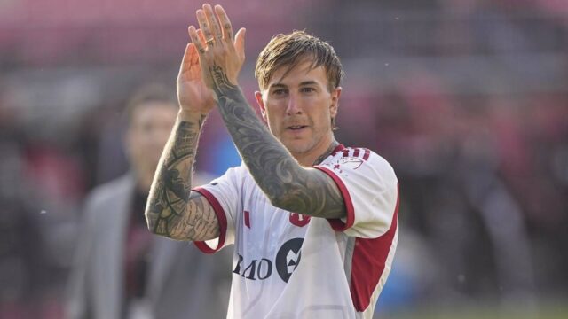 Toronto FC, F Federico Bernardeschi, zdieľajú sa navzájom

