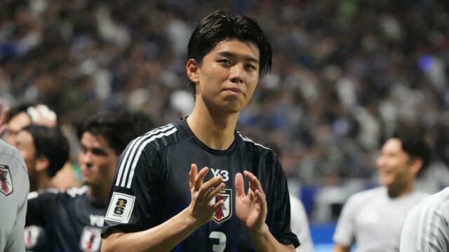 Tottenham podpisuje japonský obranca Kota Takai z frontale kawasaki

