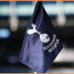 Tottenham priniesol príležitosť podpísať Lucas Pacquetu v obchodnom hnutí