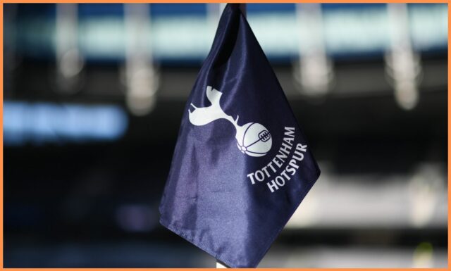 Tottenham priniesol príležitosť podpísať Lucas Pacquetu v obchodnom hnutí

