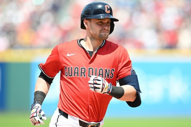 MLB: Cincinnati Red Cleveland Guards
