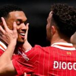 Trent Alexander-Arnold chváli bývalý spoluhráč z Liverpoolu Diogo Jota