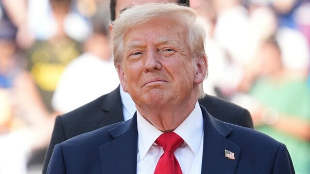 Trump -umývanie najväčšieho futbalového hráča všetkých čias

