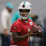 Tua Tagovailoa van Dolphins sa zameriava na zotavenie vzťahu s Tyreek Hill