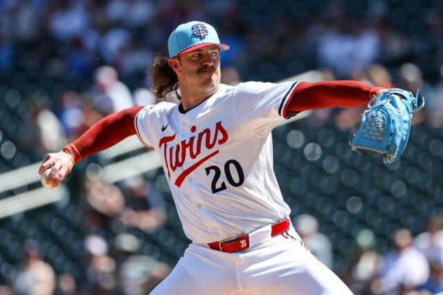 MLB: Tampa Bay Rings v Minnesota Twins
