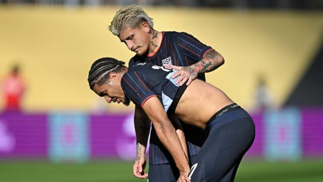 USMNT, ktorý má zadnú časť Malika Tillmana, ukazuje vzťah, hovorí Poch

