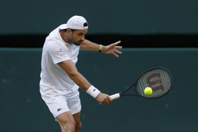 Umelec Eiza Gonzalez pošle správu po odchode do dôchodku tenisovej hviezdy vo Wimbledone

