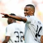 Úradník | Piccolo Target Alassane Pléa segni pre psv eindhoven