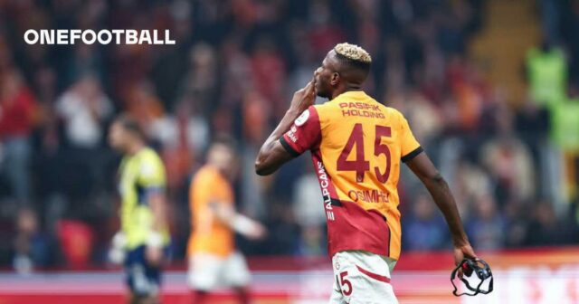 VIDEO: Osmosis dostane drsný príjem na Galatasaray Return a poskytuje prvý rozhovor


