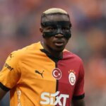 Victor Osimhen Chelsea Transfer Twist sa objaví ako rival Premier League "Eyes" Surprise Swoop neskoro neskoro