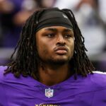 Vikings linebacker Dallas Turner je podvedený z 240 000 dolárov