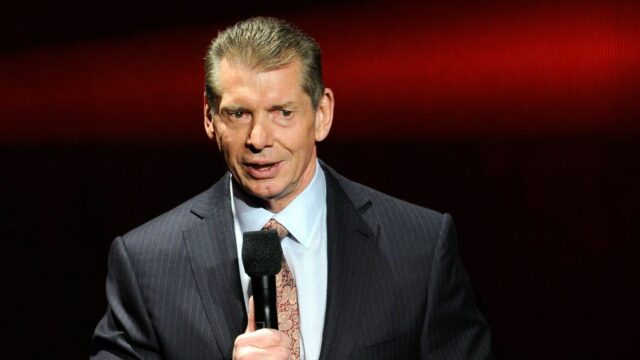 Vince McMahon citoval pre bezohľadnú jazdu pri havárii Connecticut

