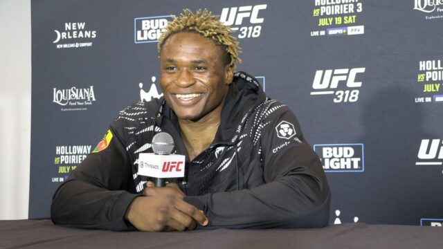 Víťaz UFC 318 sa otvára o minulých skúsenostiach

