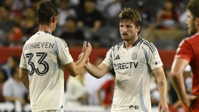 Vodca MLS Assis Anders Dreyer vedie San Diego FC pri organizovaní Toronto FC


