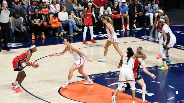 WNBA Oficiálne tvrdia, že hráči „Nedávajte“, ako funguje pokrytie skutočných médií: Nová kniha

