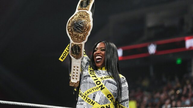 WWE Summers LAM 2025: Naomi Mishes na obrovskom zápase s trojitým návrtom

