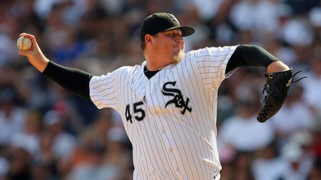 White Sox Honor Bobby Jenks s záplatmi po tom, čo džbán zomrel na 44

