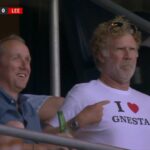 Will Ferrell nosil pútavé tričko k stretu Man United s Leedsom