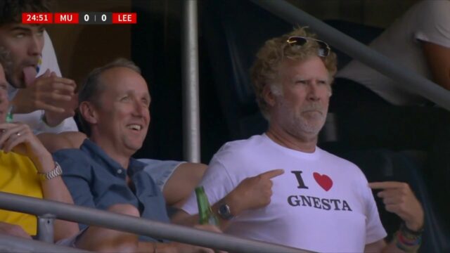 Will Ferrell nosil pútavé tričko k stretu Man United s Leedsom