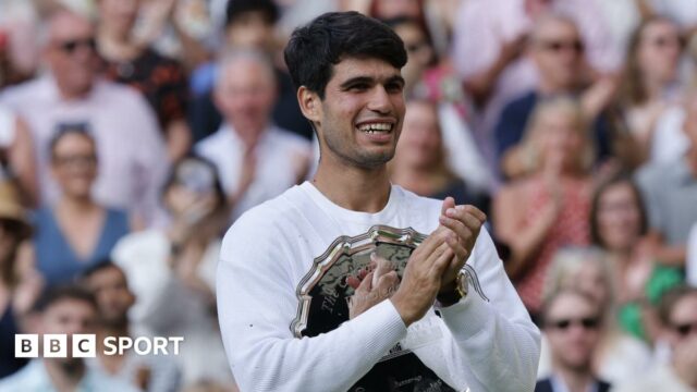 Carlos Alcaraz interacting with fans on court 14 before the Wimbledon final