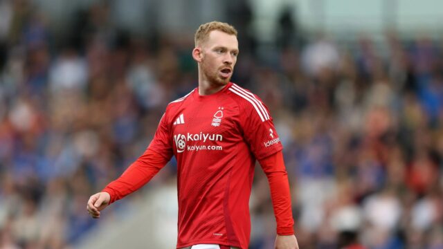 Lewis O'Brien za tri roky urobil iba 17 vystúpení pre Nottingham Forest