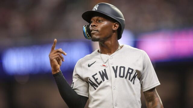 Yankees Star hádka robí Bravesov tretí tréner základne

