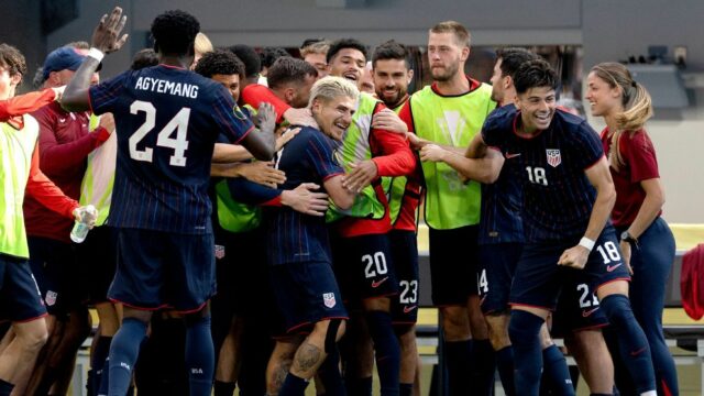 Záverečné vyšetrenie, predpovede USA-Mexico Gold Cup, viac


