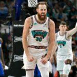 Zdroje - Grizzlies Mall Jay Huff to Pacers