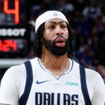 Zdroje - Mavs 'Anthony Davis podstúpil operáciu voľne stojacej sietnice