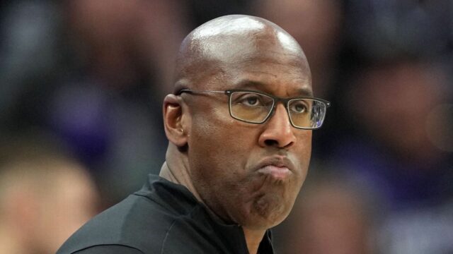 Zdroje - Mike Brown sa javí ako silný kandidát na pracovné Knicks

