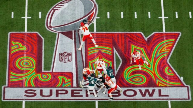 Zdroje - Najmenej 100 hráčov čelí trestu za Super Bowl Tix

