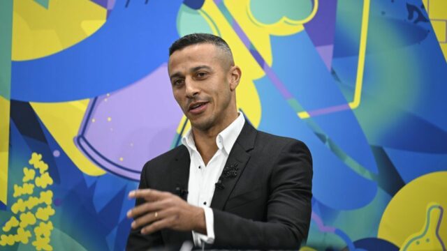 Zdroje: Thiago sa vrátiť do Barcelony v Flickovom personáli

