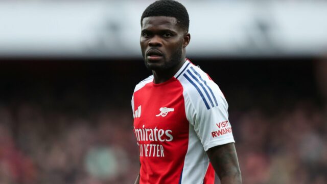 „Arsenal“ „schválené“ začlenenie obchodnej karty Partey, napriek prebiehajúcemu právnemu prípadu a na konci zmluvného obdobia


