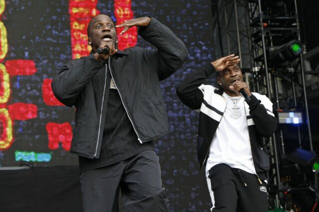 „Dizajn Kanye v časti II“: Používatelia internetu reagujú, keď Clipse odhalí oficiálnu skladbu pre ďalší album „Let God Sort em Out“

