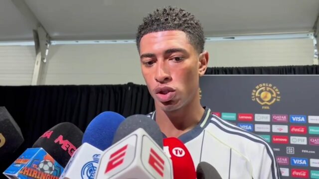 „Je to niečo ...“ - Jude Bellingham reaguje na barcelonskú Nico Williams S

