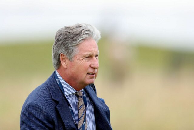 „Prastal v Portrush“: Brandel Chalalass pokračuje v útoku na „britské chyby“ pre vašu chýbajúcu tašku

